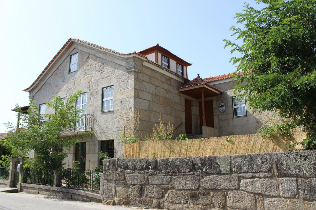 Hostel Casa Do Pinheiro Lagares da Beira Dış mekan fotoğraf